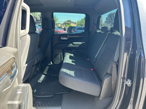 Used 2023 Chevrolet Silverado 1500 LT AWD/4WD image 23
