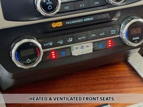 Used 2022 Ford F350 King Ranch image 7