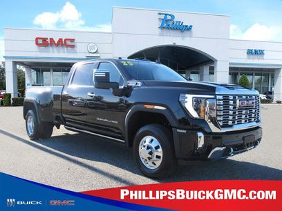 Used 2025 GMC Sierra 3500 Denali w/ Denali Reserve Package