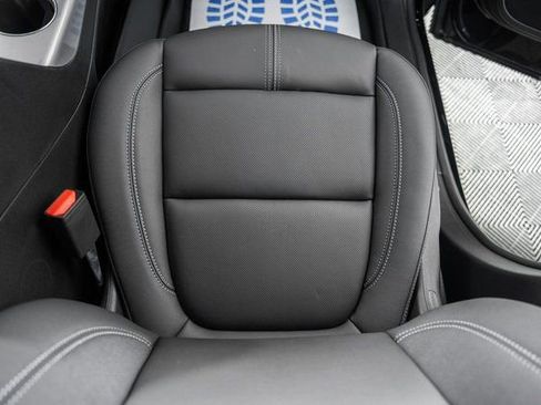 New 2026 Chevrolet Blazer LT w/ LPO, Black Sport Package image 32