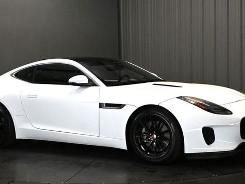 Used 2020 Jaguar F-TYPE Coupe RWD image 3