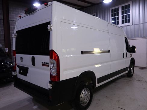 Used 2021 RAM ProMaster 2500 FWD image 5