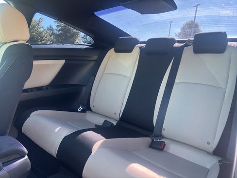 Used 2018 Honda Civic EX-T image 7
