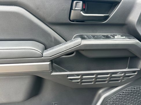 New 2025 Toyota Tacoma SR5 image 11