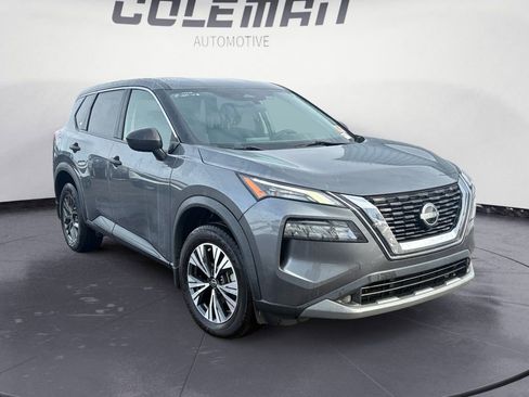 Used 2023 Nissan Rogue S image 7