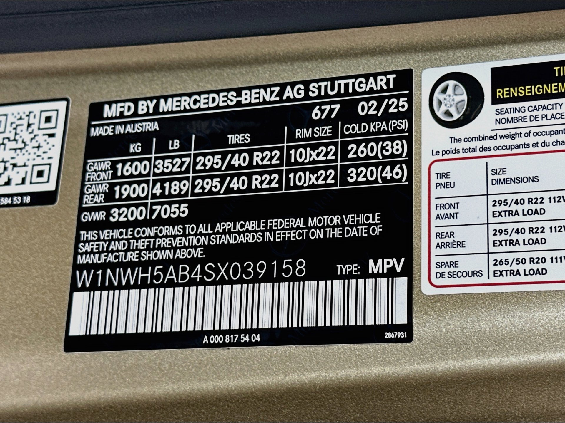 Used 2025 Mercedes-Benz G 63 AMG 4MATIC image 35