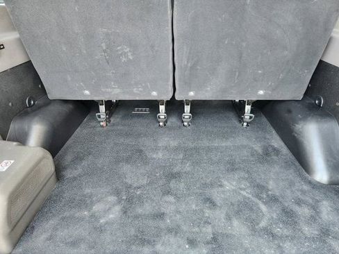 Used 2024 Ford Transit 350 XLT image 32