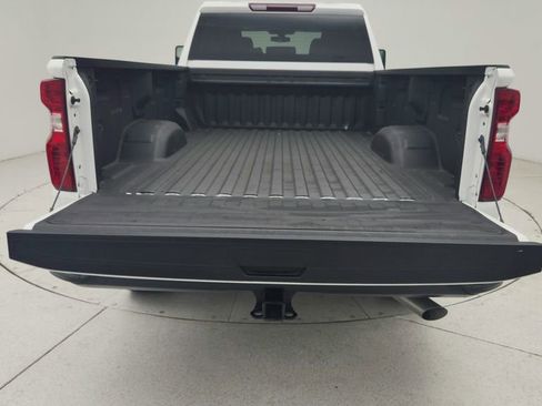 Used 2023 Chevrolet Silverado 2500 W/T w/ WT Convenience Package AWD/4WD image 33