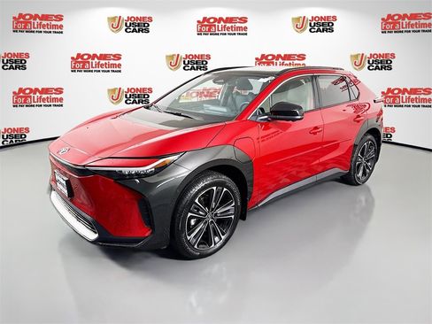 Certified 2024 Toyota bZ4X Limited image 15