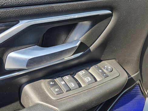 Used 2022 RAM 1500 Big Horn AWD/4WD image 14