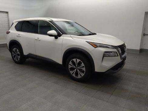 Used 2021 Nissan Rogue SV FWD image 11