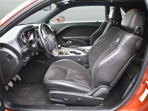 Used 2021 Dodge Challenger R/T Scat Pack w/ Plus Package image 7