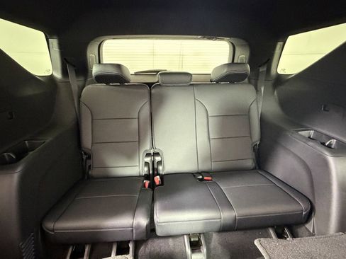 New 2026 Chevrolet Traverse LT w/ Midnight/Sport Edition image 13