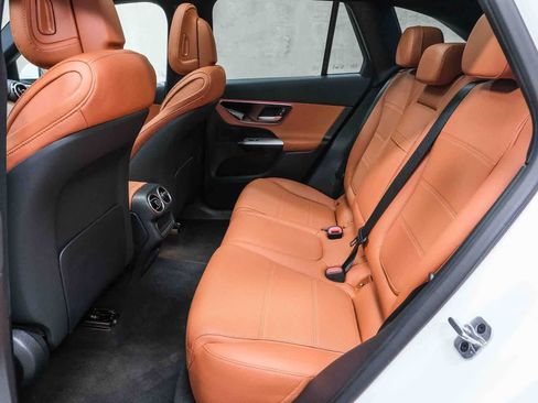 Certified 2026 Mercedes-Benz GLC 300 image 21