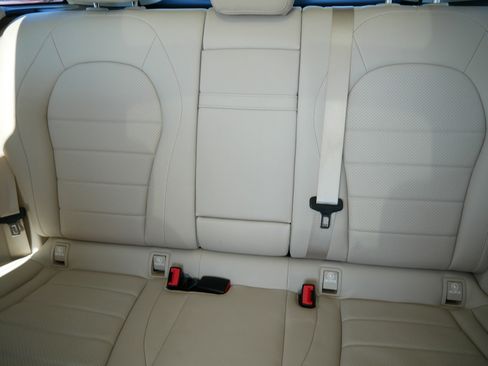 Used 2021 Mercedes-Benz GLC 300 GLC 300 image 13