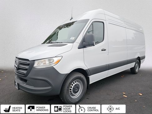 New 2025 Mercedes-Benz Sprinter 2500 image 1