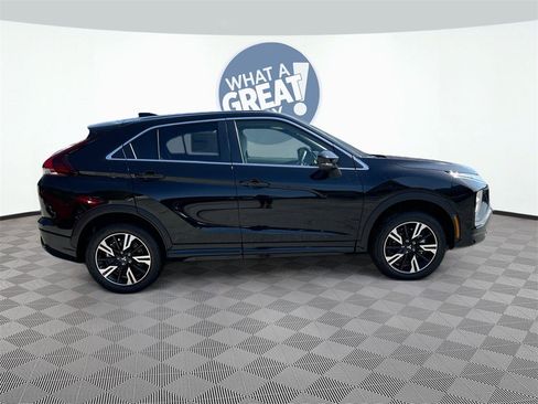 New 2026 Mitsubishi Eclipse Cross SEL image 8