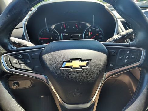 Used 2018 Chevrolet Equinox LT FWD image 11