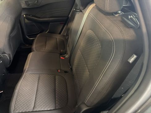 Used 2023 Ford Escape Active AWD/4WD image 10