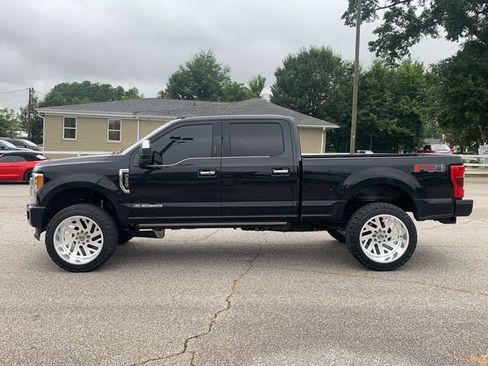 Used 2018 Ford F350 Platinum w/ Platinum Ultimate Package AWD/4WD image 8