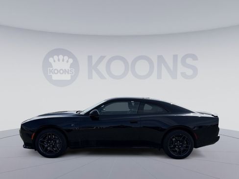 New 2026 Dodge Charger Scat Pack w/ Blacktop Package AWD/4WD image 2