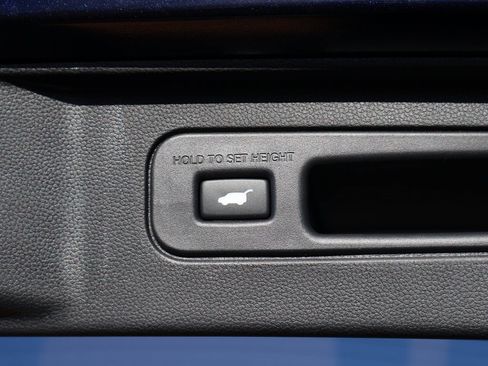 New 2025 Honda Pilot EX-L image 16