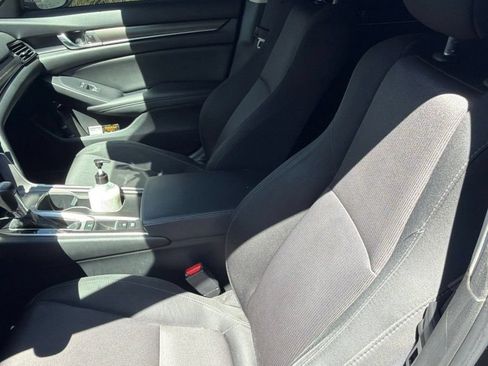 Used 2019 Honda Accord LX image 8
