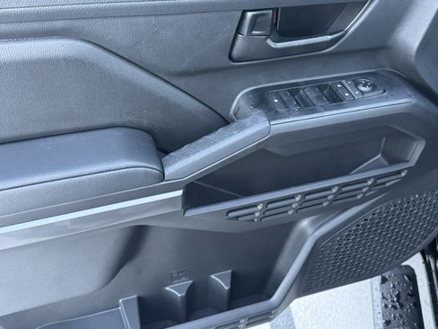 New 2026 Toyota Tacoma SR5 AWD/4WD image 18