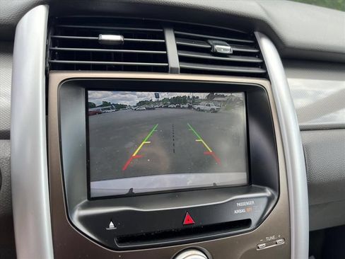 Used 2014 Ford Edge SEL w/ Equipment Group 205A AWD/4WD image 20