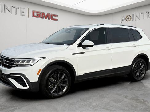 Used 2024 Volkswagen Tiguan SE AWD/4WD image 7