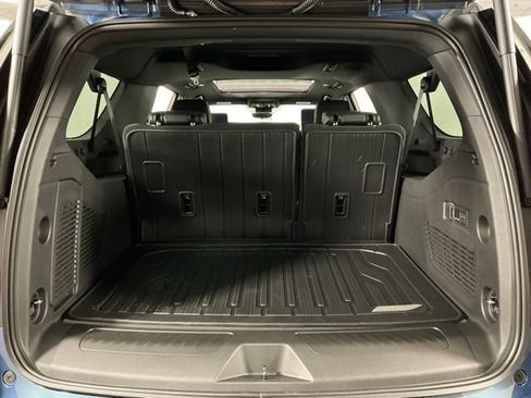 New 2026 GMC Yukon XL Elevation image 35