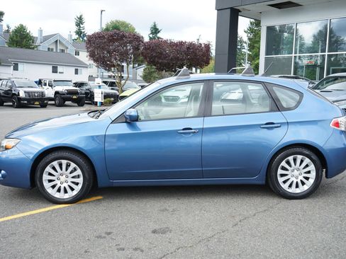 Used 2010 Subaru Impreza 2.5i Premium AWD/4WD image 2