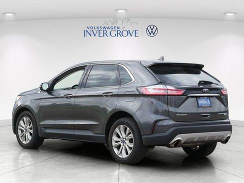 Used 2019 Ford Edge Titanium w/ Cold Weather Package AWD/4WD image 5