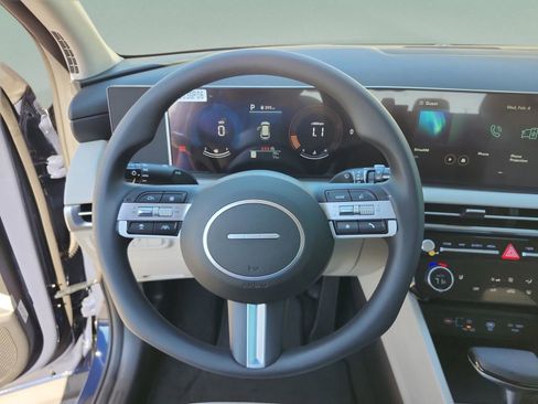 New 2026 Hyundai Tucson SEL image 11