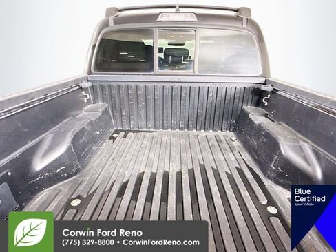 Used 2018 Toyota Tacoma SR AWD/4WD image 26