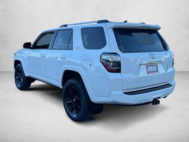 Used 2021 Toyota 4Runner SR5 AWD/4WD image 8