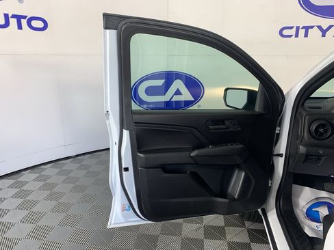 Used 2023 Chevrolet Colorado W/T RWD image 12