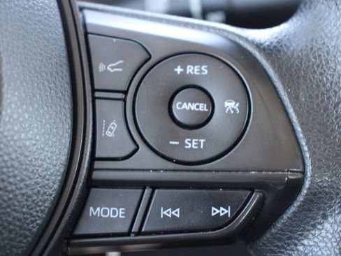 Certified 2022 Toyota Corolla LE FWD image 24