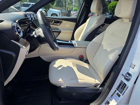 Used 2026 Mercedes-Benz GLC 300 4MATIC image 13