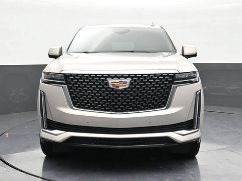 Certified 2022 Cadillac Escalade Premium Luxury RWD image 8