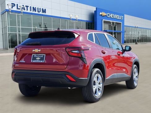 New 2026 Chevrolet Trax LS FWD image 5