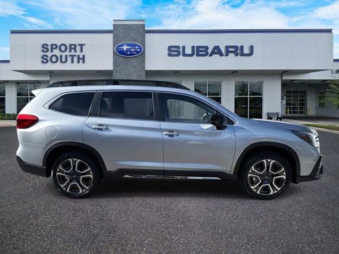 New 2026 Subaru Ascent Limited image 2