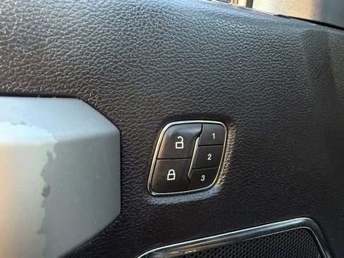 Used 2019 Ford F350 Lariat w/ Lariat Ultimate Package image 16