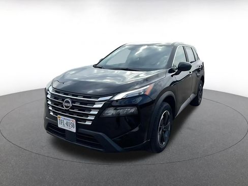 Used 2025 Nissan Rogue SV image 7