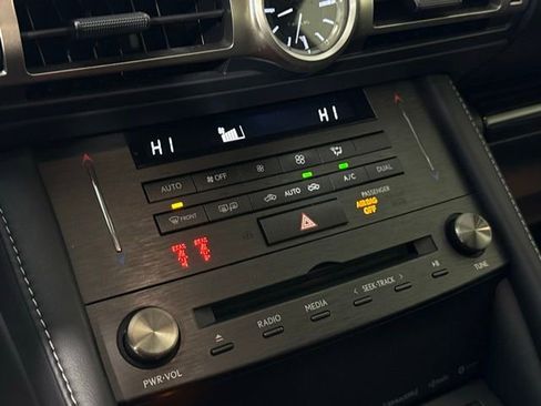 Used 2019 Lexus RC 300 AWD image 21