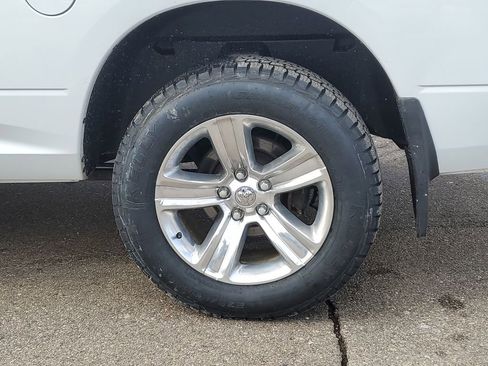 Used 2017 RAM 1500 Sport w/ Sport Premium Group image 30