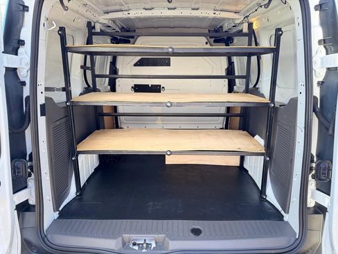 Used 2022 Ford Transit Connect XL image 18