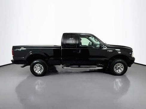 Used 2002 Ford F250 XLT AWD/4WD image 8