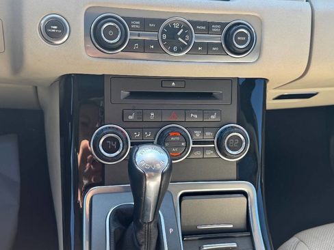 Used 2011 Land Rover Range Rover Sport Supercharged image 19