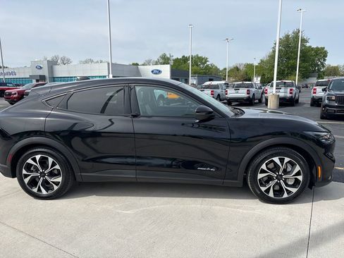 Used 2025 Ford Mustang Mach-E Select AWD/4WD image 6